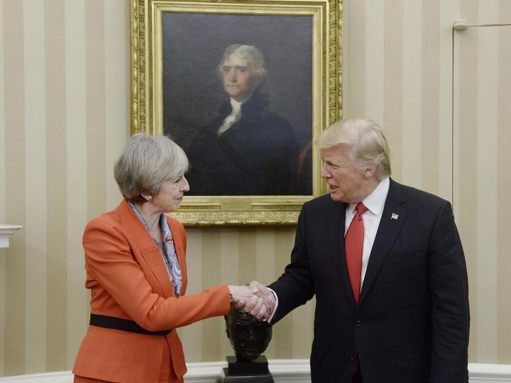 theresa-may-donald-trump-3.jpg